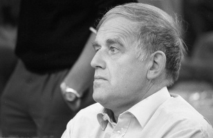 Wolfgang Unzicker †