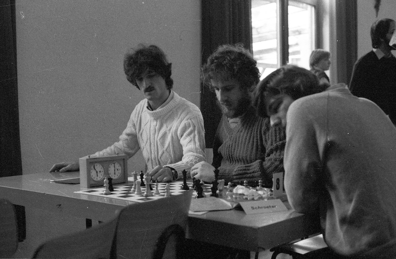 Partieanalyse (v.l. Vogel, Deutschmann, Raupp) 01img00026N.jpg