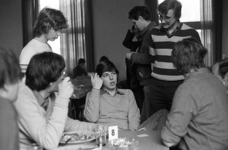 Unterhaltung nach dem Kampf 07IMG017N.jpg