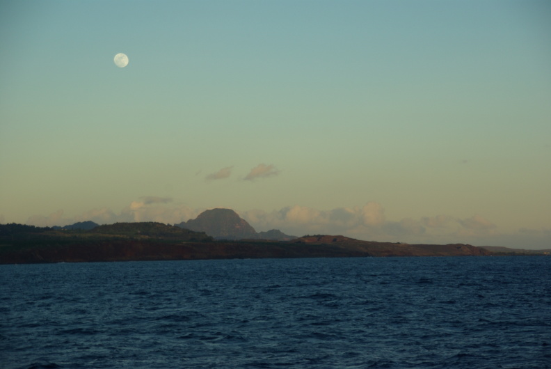 Mond über Hawaii IMGP9499.JPG