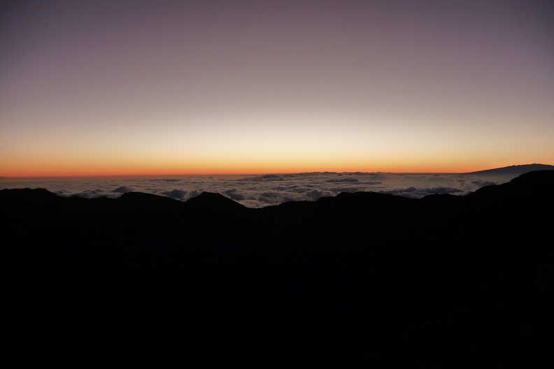 Kurz vor Sonnenaufgang am Haleakalā P1050477.JPG
